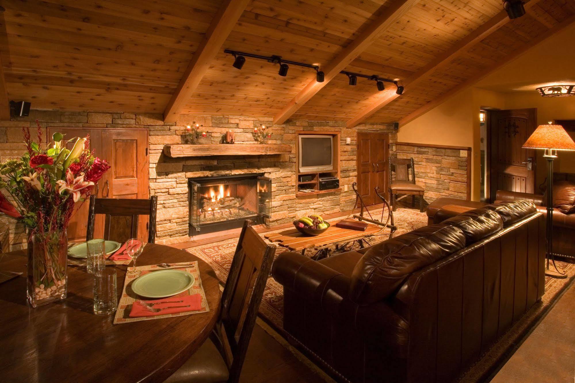 Alpine Village Suites Taos Ski Valley Exterior foto